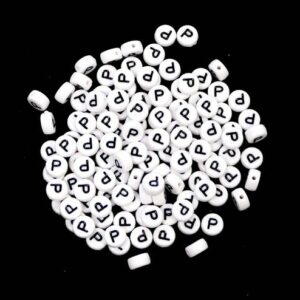 Perles lettre P plastique blanc 7×4 mm