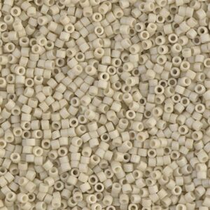Delica Beads von Miyuki DB0388 matte opaque bone luster 5g