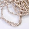 Glass beads round beads Ø 4 mm 1 strand of 200 pieces. - 14. beige