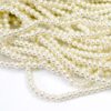 Glass beads round beads Ø 4 mm 1 strand of 200 pieces. - 16. Creamy white