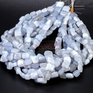 Chalcedony cubes approx. 10 x 10mm, 1 strand
