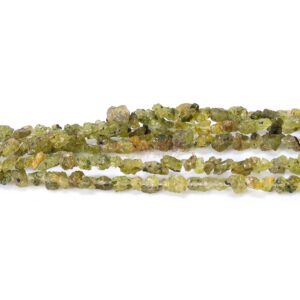 Peridot nuggets green 5 x 8 mm, 1 strand