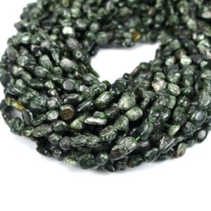 Seraphinite nuggets green 8 x 10 mm, 1 strand