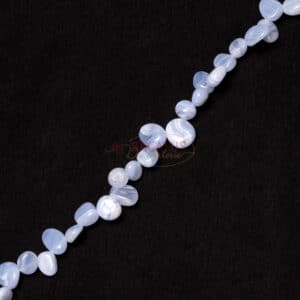 Chalcedony drops approx. 8 x 16mm, 1 strand