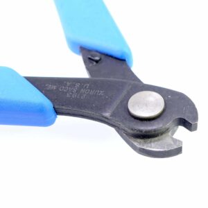 Hard wire cutter for modeling wire and jewelry wire