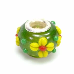 Perle de verre grand trou vert avec fleur 15x10mm