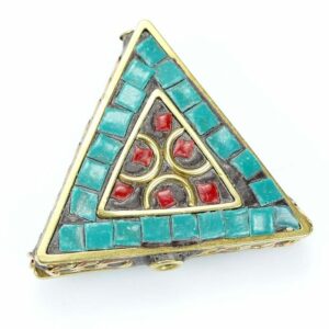 Triangle de perles tibétaines 28x31x9 mm turquoise