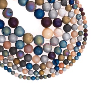 Agate matte rounds druzy colored 6 – 16 mm, 1 strand