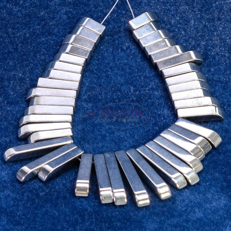 Hematite-rod-necklace-silver