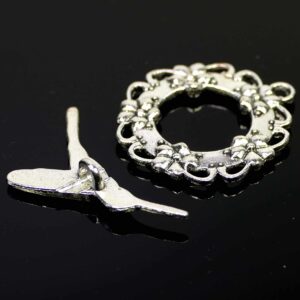 T-clasp toggle clasp floral wreath + hummingbird 29 mm