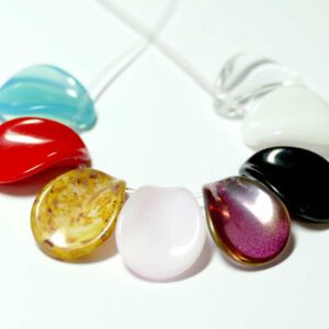 Feuille de perles de verre de Bohême env.22 x 16 mm couleur au choix