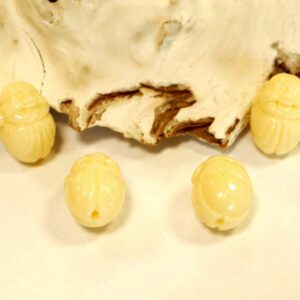 Perle plastique tête de Bouddha Mala 12x16mm blanc crème