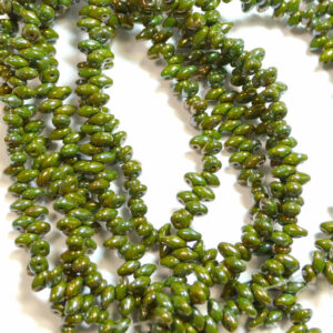 SuperDuo Beads Twin 2.5 × 5 mm Nébuleuse verte opaque (57), 1 fil