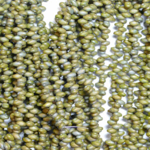 SuperDuo Beads Twin 2.5 × 5 mm Tapis nébuleuse vert opaque (59), 1 fil