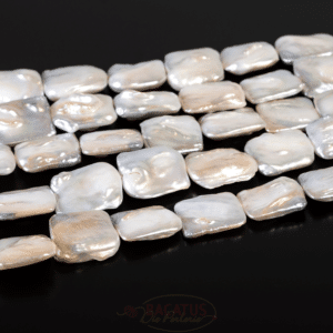 AA grade freshwater pearls, flat cuboid, approx. 16 x 18mm, 1 strand
