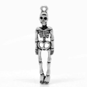 Pendentif métal Halloween squelette crâne 39×9 mm