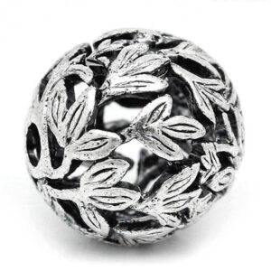 Metal bead plain round leaf pattern 14 mm