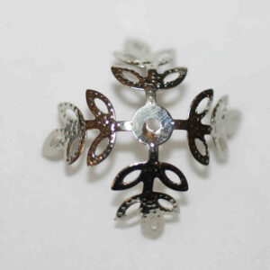 Pearl cap filigree leaves pattern approx. 30mm, 5 pieces